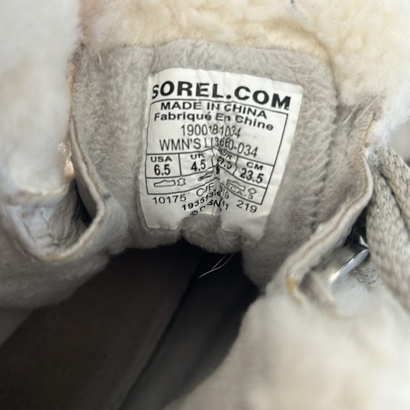 Sorel Disney Frozen-edition wedge snow boots - Picture 8 of 9